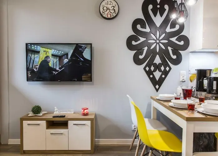 Pajo Iv--apartament Polana Szymoszkowa Ski-resort--stok Narciarski --garaz Podziemny דירה