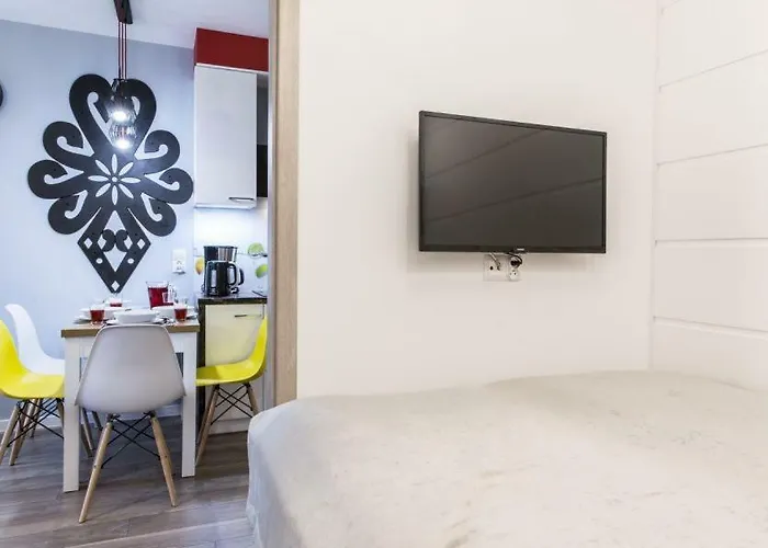 Pajo Iv--apartament Polana Szymoszkowa Ski-resort--stok Narciarski --garaz Podziemny דירה *